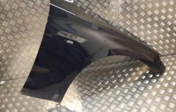BMW 5 GT F07 Fender
