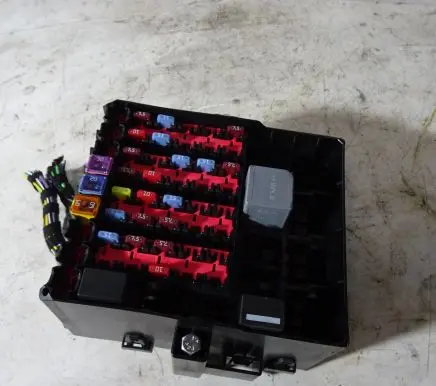 Ford Fiesta Fuse box set C1BT-14A005-ARA