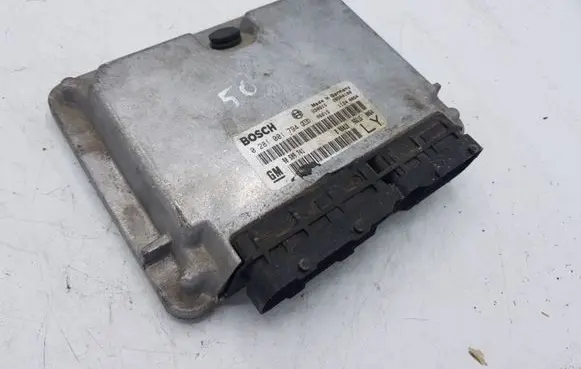 Opel Frontera B Engine control unit/module 90589741 0281001794
