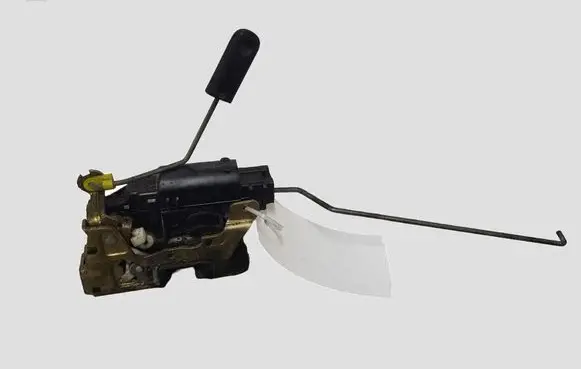 Renault Master II Front door lock 26X56