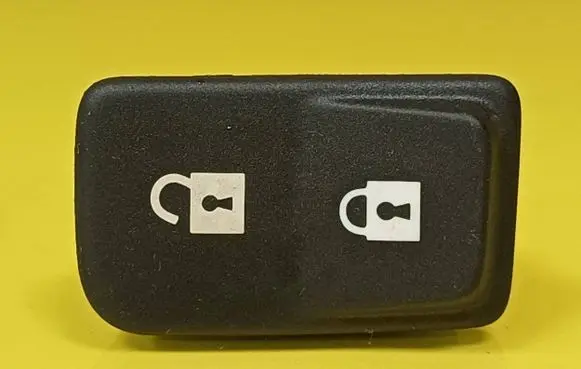 Volvo C70 Central locking switch button 30773333