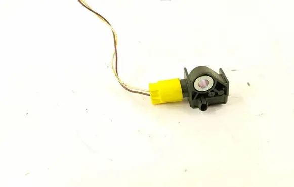 Mercedes-Benz GLK (X204) Airbag deployment crash/impact sensor 1729056000 A1729056000