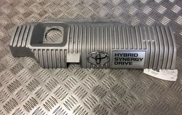 Toyota Prius+ (ZVW40) Engine cover (trim) 1121237090