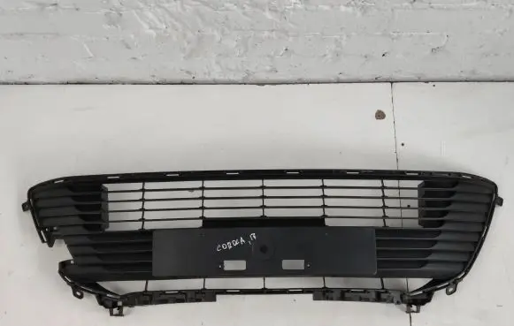 Toyota Corolla E160 E170 Front bumper lower grill 5311202B50