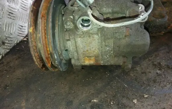 Mazda Premacy Air conditioning (A/C) compressor (pump)