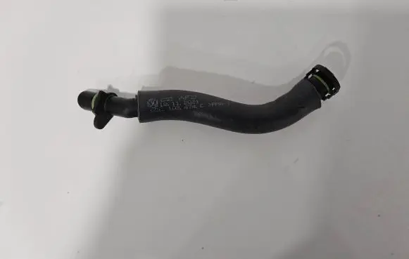 Skoda Kamiq Breather hose/pipe 05C103474C 05C103474