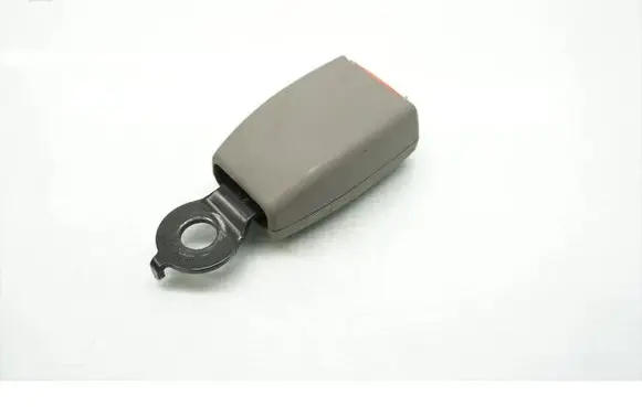 Rear seatbelt buckle