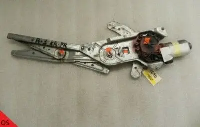 Renault Kangoo I Front door window regulator motor 8200188553