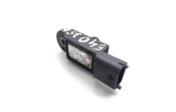 Renault Megane III Air pressure sensor 8200168253 0281002566