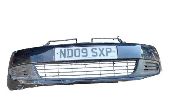 Volkswagen Golf VI Front bumper 5K0807221 5550000