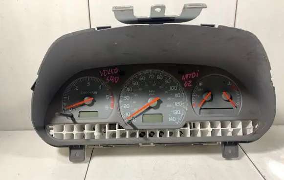 Volvo S40, V40 Speedometer (instrument cluster) 30889705