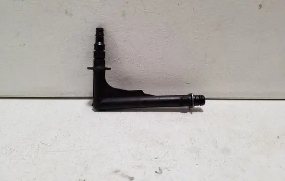 Nissan Qashqai J12 Clutch pipe/line 