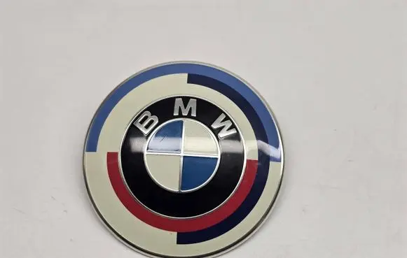BMW 8 G15 Manufacturer badge logo/emblem 8087192