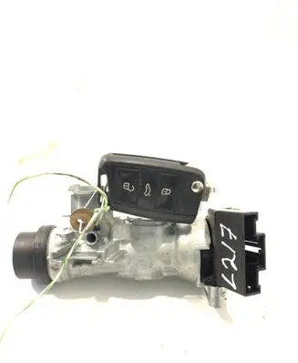 Volkswagen Polo V 6R Ignition lock 6C0905865 0002590093 412075