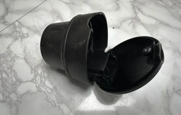 Ashtray (front)