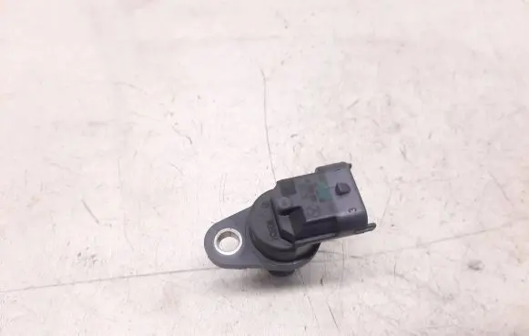 Mercedes-Benz SLK R171 Camshaft position sensor A0041539628 0221103050