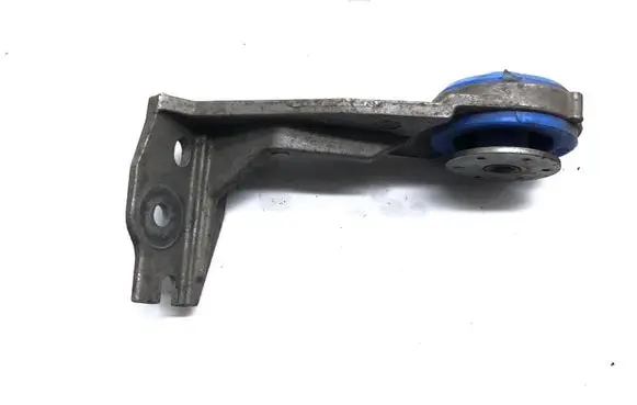 Citroen C4 Grand Picasso Intercooler pipe mounting bracket 9803778880