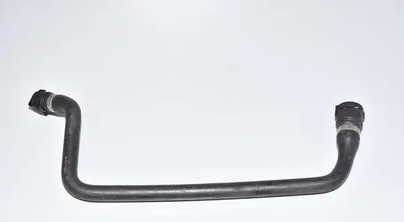 BMW 5 E60 E61 Engine coolant pipe/hose 7799749