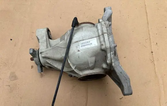 Mercedes-Benz ML W166 Rear differential 1663502714