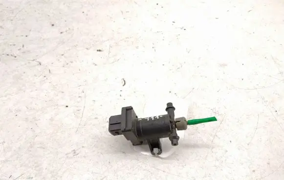 Mercedes-Benz E W210 Sensor A2028000178 2028000178