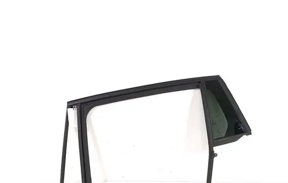 Opel Astra L Rear vent window glass 9838524780