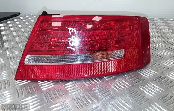 Audi A5 8T 8F Rear/tail lights 8T0945096D
