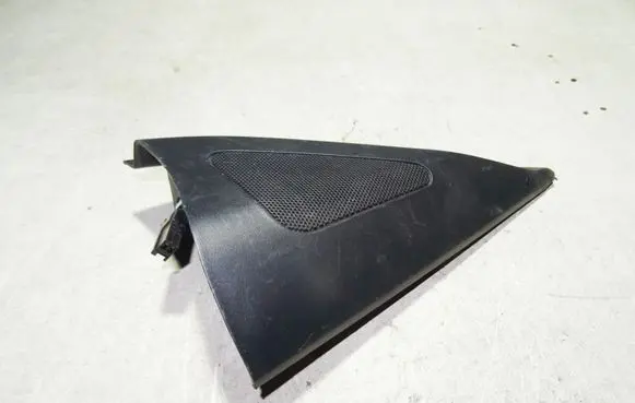 Hyundai Santa Fe Front door high frequency speaker 876612B010
