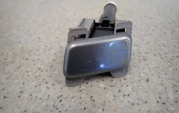 Mitsubishi ASX Headlight washer spray nozzle 