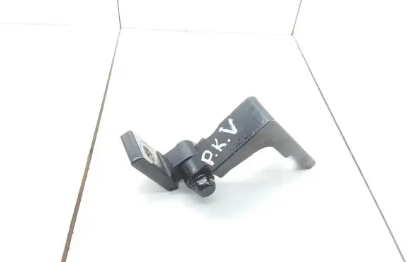 Volkswagen Touareg I Front door upper hinge 7L0831401B ES92