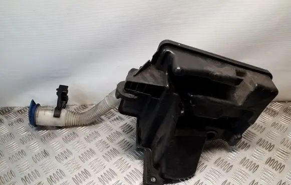 Audi A1 Windshield washer fluid reservoir/tank 6R0955453E