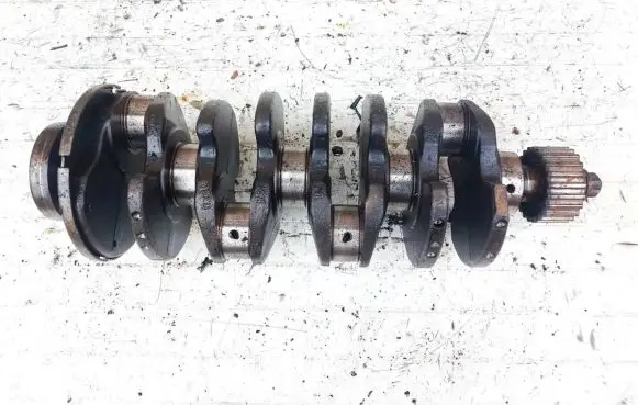 Seat Toledo I (1L) Crankshaft 028L
