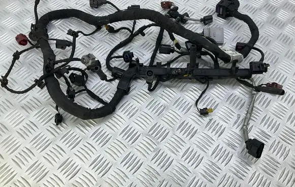 Seat Leon (5F) Engine installation wiring loom 04L972627BB