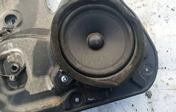Volvo XC60 Front door speaker 