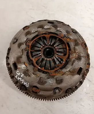 Volkswagen PASSAT B7 Clutch set kit NOCODE