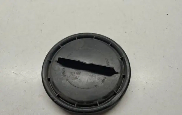 Mercedes-Benz E W211 Headlight/headlamp dust cover 15822200