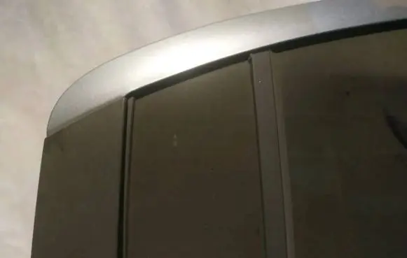 Rear vent window glass
