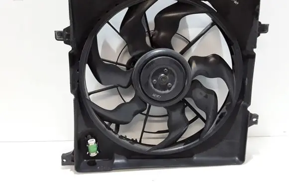 Hyundai Tucson LM Electric radiator cooling fan 25304D7120TLCM