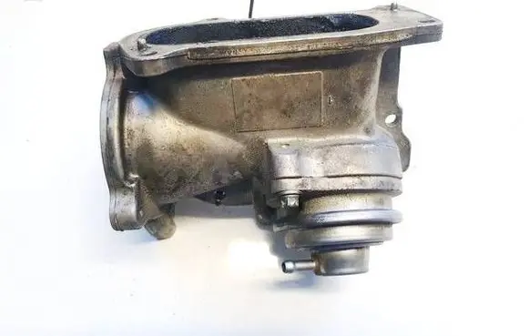 Mercedes-Benz B W245 EGR valve A6401401360 70030628001