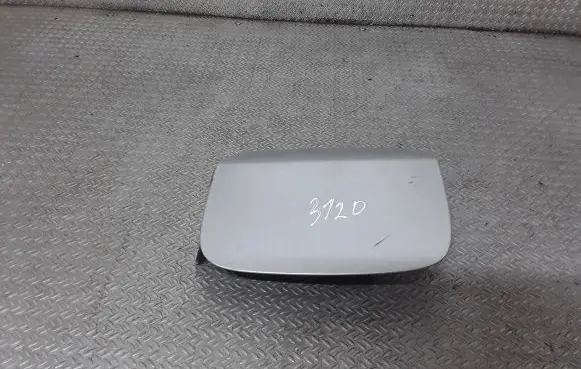 Lexus IS 220D-250-350 Fuel tank cap