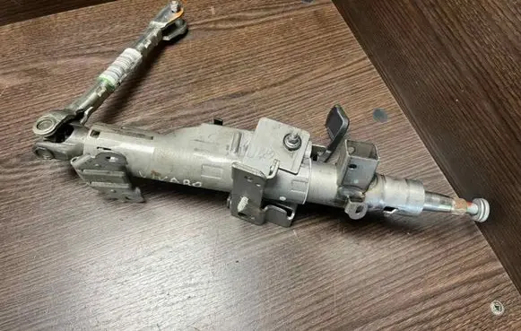Opel Vivaro Steering column universal joint 93868473