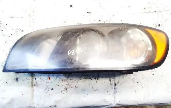 Volvo S40 Headlight/headlamp 30698873 0301198201