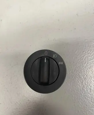 Fog light switch