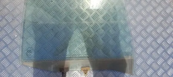 Nissan Primera Rear door window glass