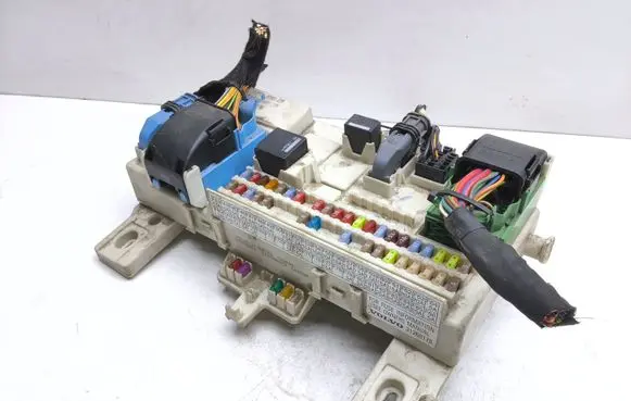 Volvo S40 Fuse box set 31254749