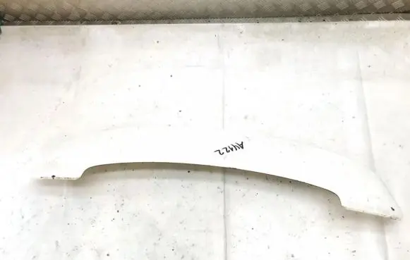 Toyota Avensis T270 Tailgate/trunk spoiler baltas
