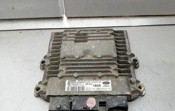 Ford Fiesta Engine control unit/module 2S6A12A650BG 5WS40027G
