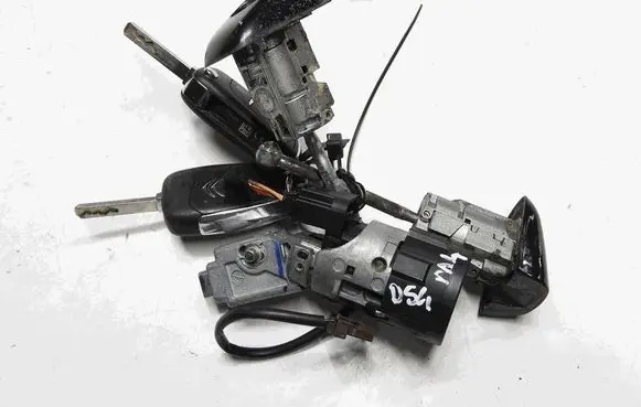 Citroen DS4 Ignition lock N0502455 N0503823 9663123380