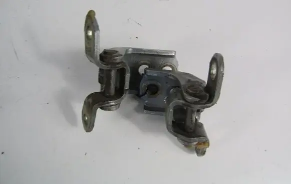 Nissan Note (E11) Front door hinge set 