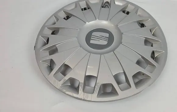 Seat Ibiza IV (6J,6P) R15 wheel hub/cap/trim 6J0601147A