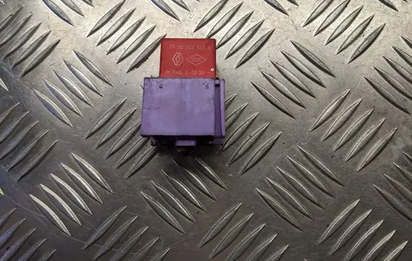 Renault Espace - Grand espace IV Other relay 7700844682A